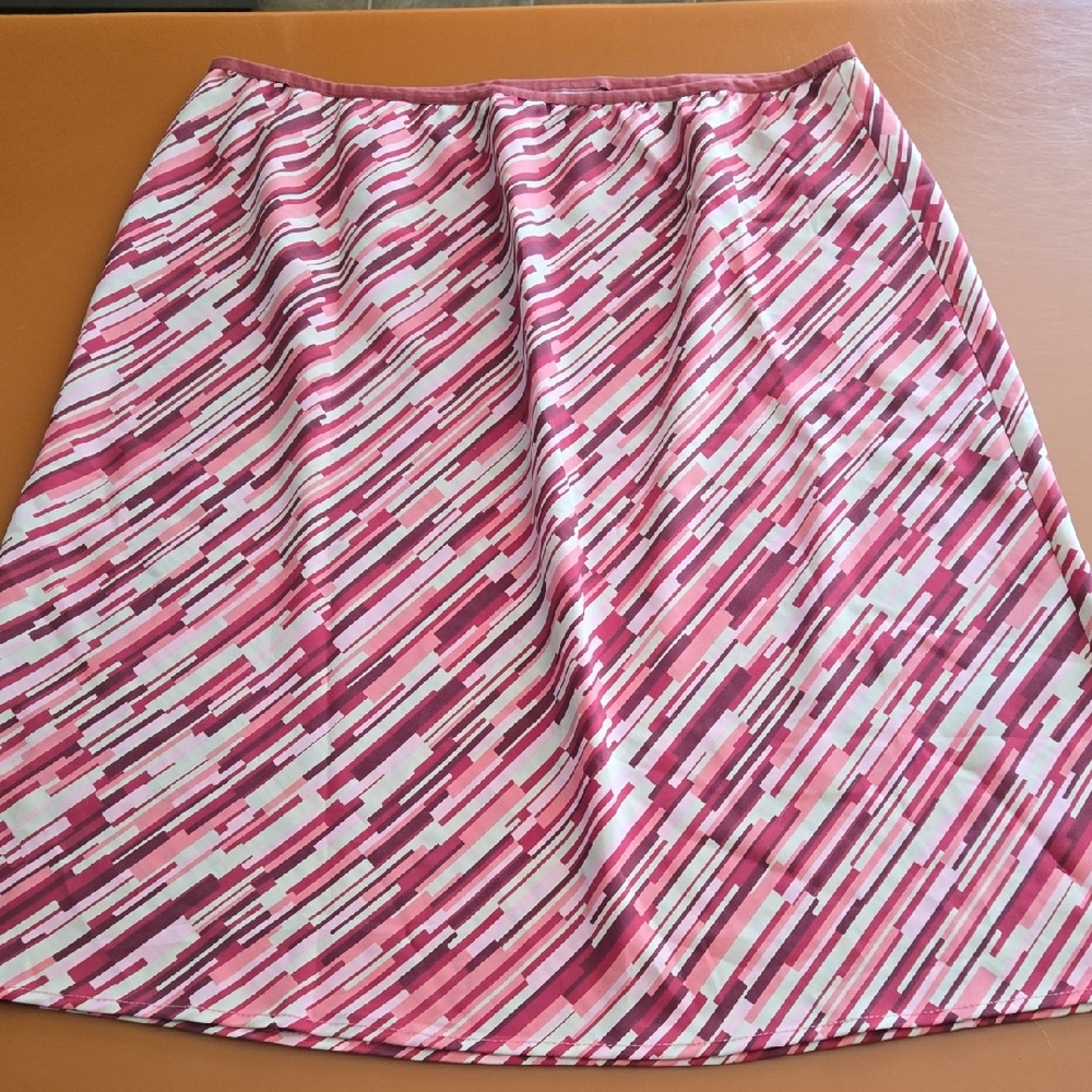Old Navy Pink and Red A-Line Knee-Length Skirt, Size L
